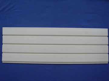 ISO Białe drewniane panele PCV z listew / drewniane ścianki szczelinowe z tworzywa sztucznego