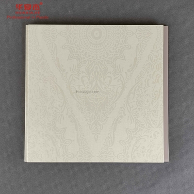 Dobra cena. Łatwy w instalacji wysoki błyszczący kolorowy panel sufitowy z pcv do dekoracji w Internecie