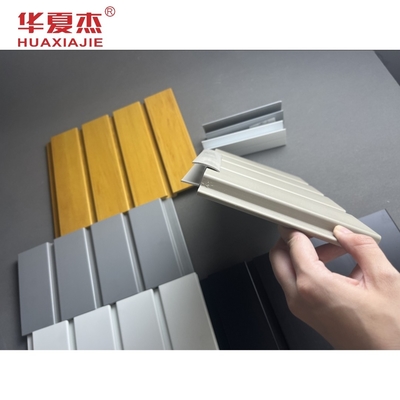 Gładka powierzchnia Panel PCV Slatwall Panel Garażowy Materiał do dekoracji wnętrz