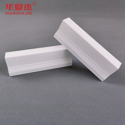 Białe wodoodporne PCV dekoracyjne listwy / 7ft Brick Mold do dekoracji