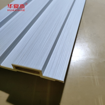 Nowoczesny projekt prostoty Wpc Fluted Wall Panel Laminated Wpc Wall Panel Do dekoracji zewnętrznej i wewnętrznej