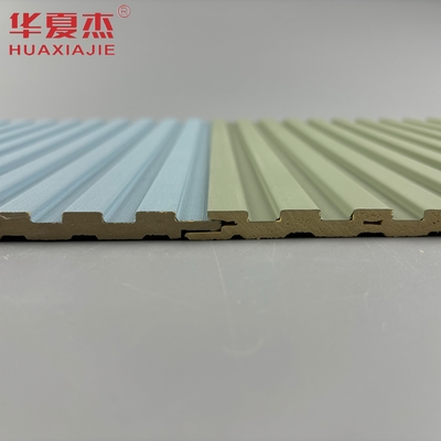 Nowy projekt Wpc Fluted Panel ścienne wodoodporne laminowane Wpc Pvc Anti Scratch Panel dla dekoracji ścian wewnętrznych