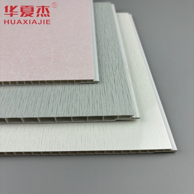 Białe podłoże z srebrnym metalowym wzorem Pvc Panel ścienny Dekoracja sufitu Pvc Panele do mieszkania