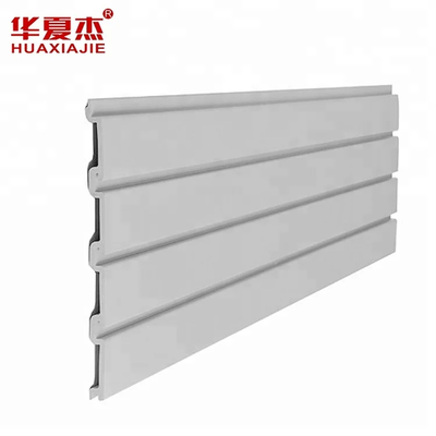 Wpływ 300 mm x 17 mm PVC Slatwall Panels
