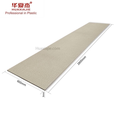 jakość Drewniany wzór Wpc Panel ścienny Dekoracja wnętrz 2800x600x9mm fabryka
