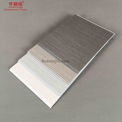 Dobra cena. Łatwy w montażu wytłaczany panel sufitowy z PCV do dekoracji 250 mm x 8 mm Odporny na wilgoć w Internecie